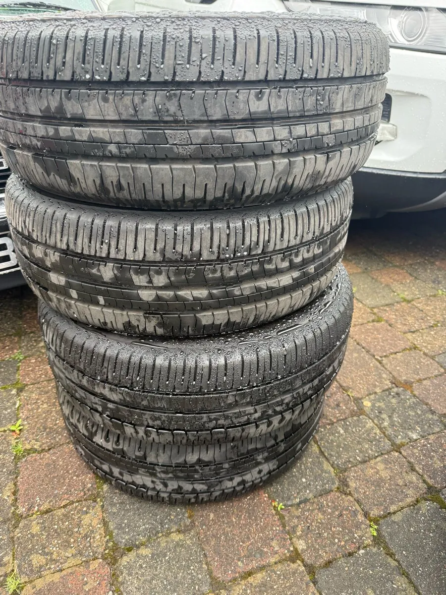 4 tyres - Image 1