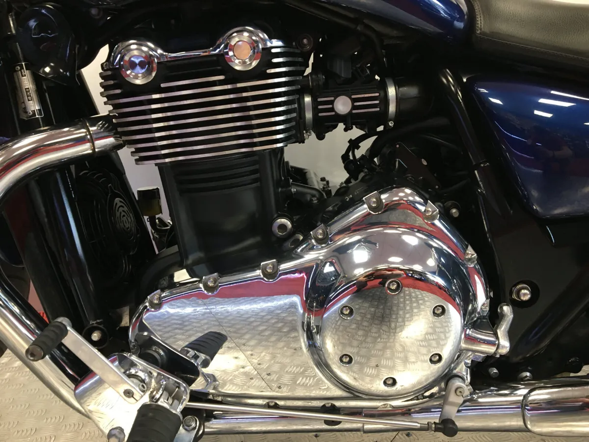 2010 Triumph Thunderbird 1600 ''Like New'' - Image 4