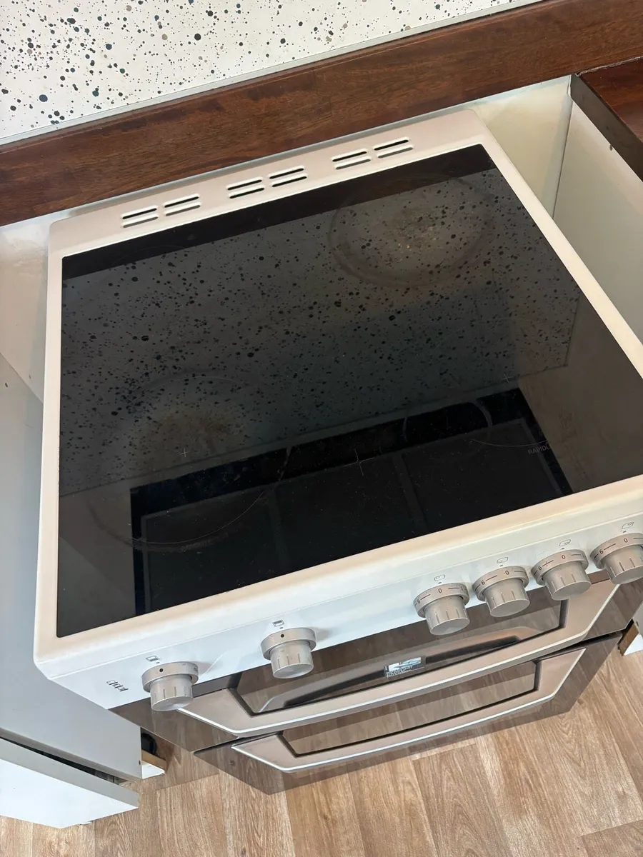 Electric oven - Image 3