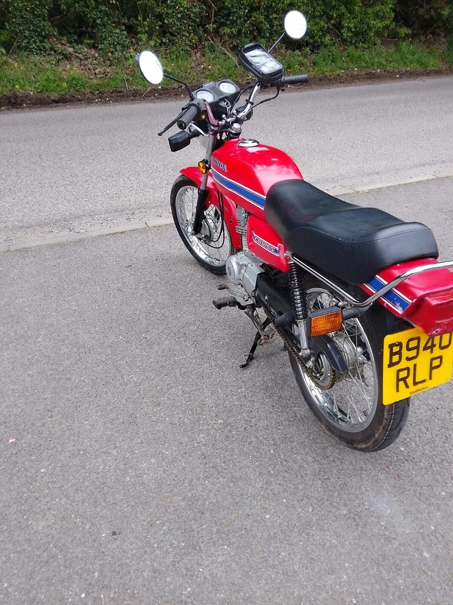 Honda CB 125s - Image 1