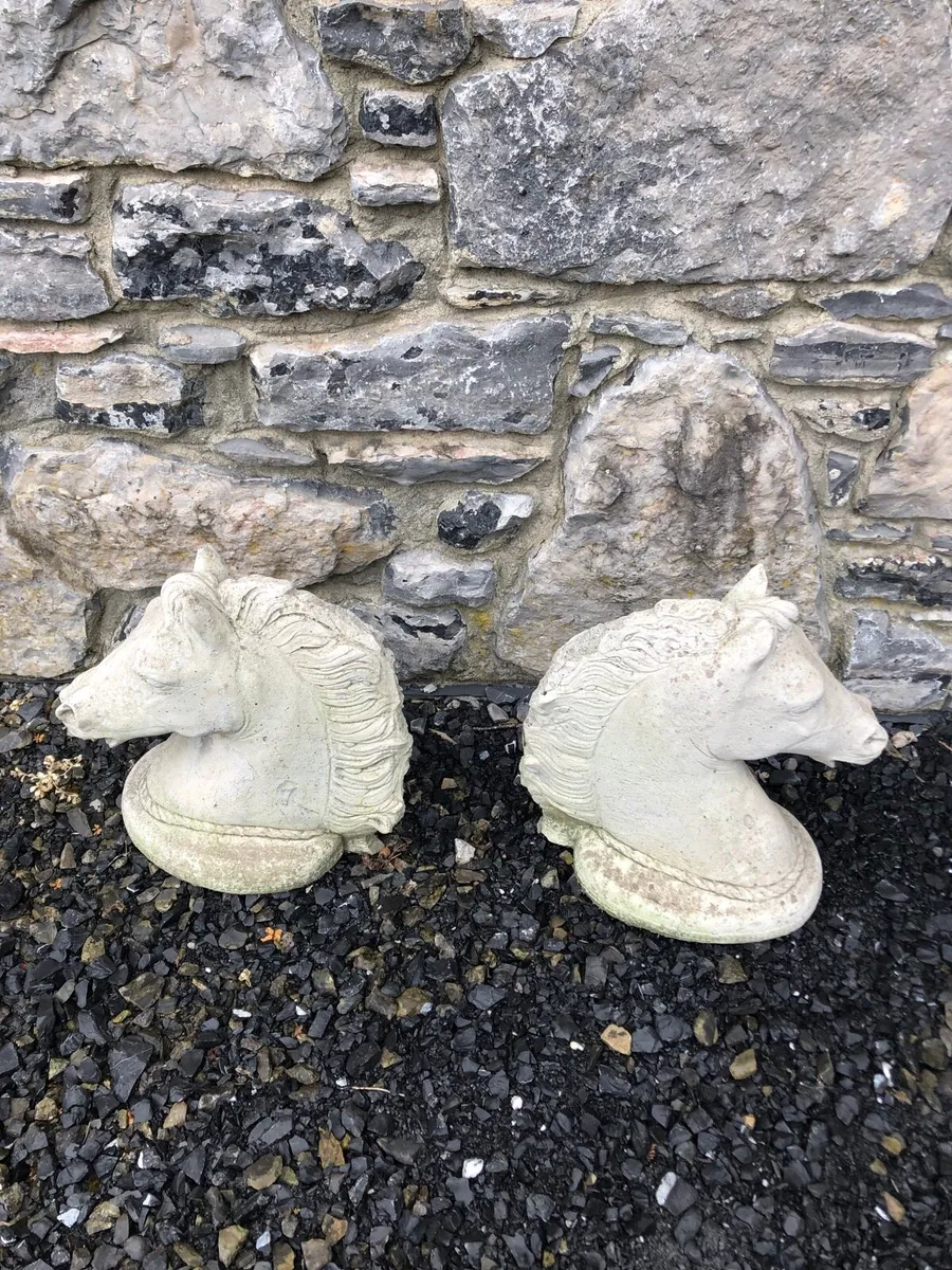 Precast Horse Heads - Image 2