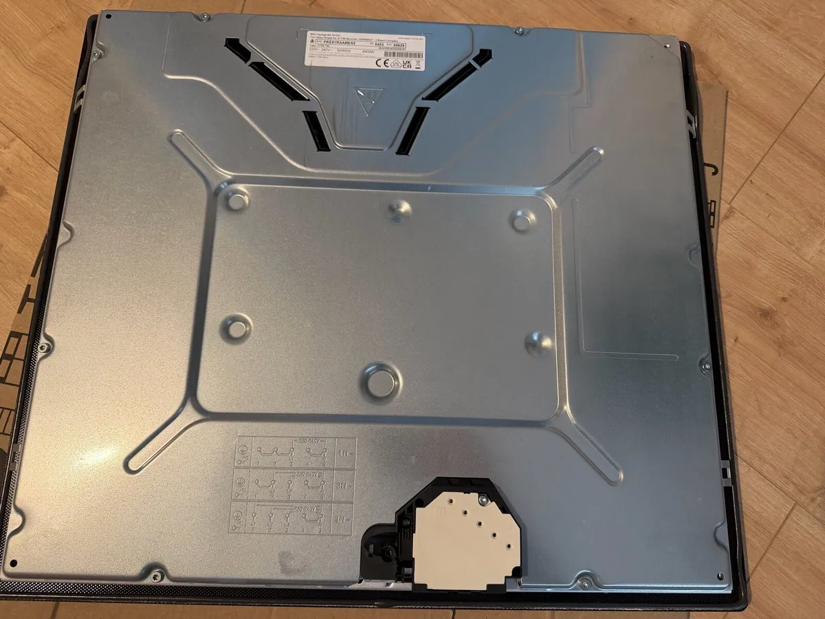 Bosch electric hob - Image 2