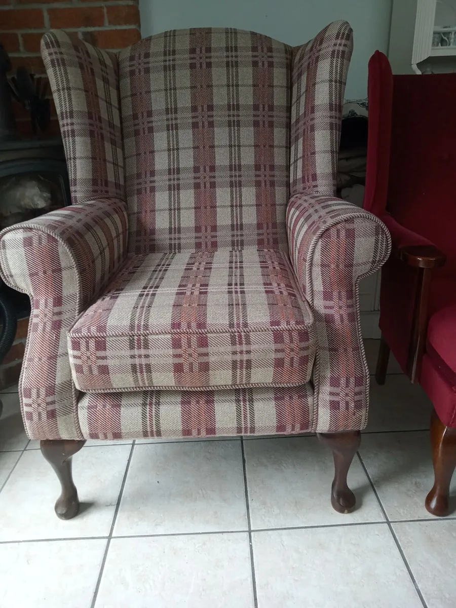 Queen Ann Chair - Image 1