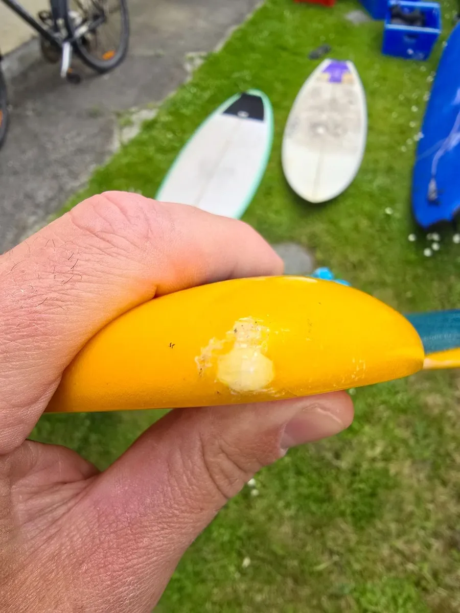 Surfboard - Image 2