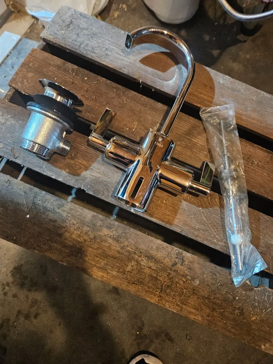 Tap water mixers - Image 1