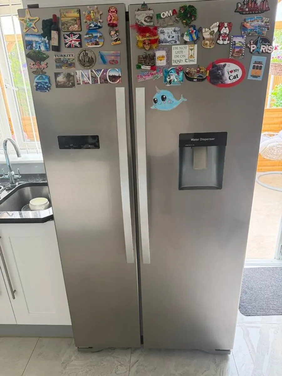 American style fridge freezer for sale - Image 1