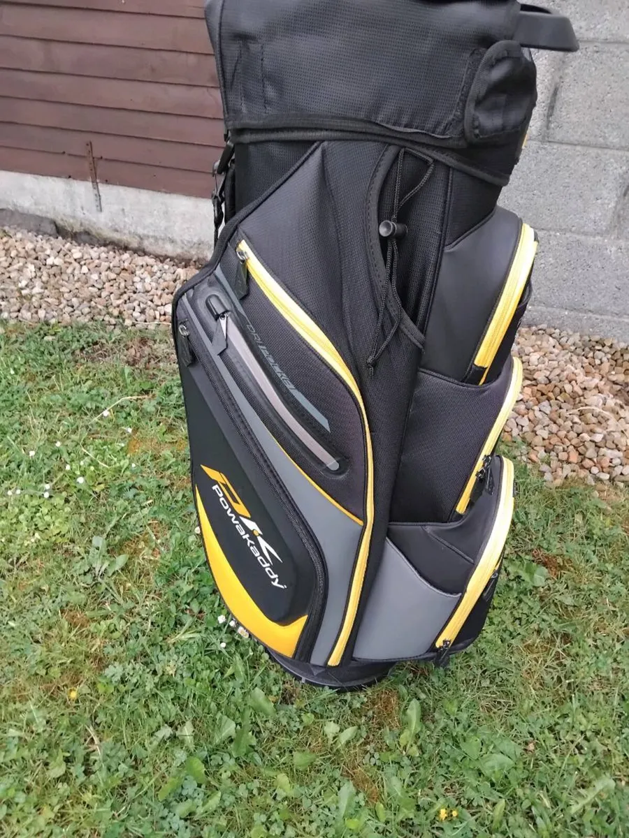Powakaddy premium edition golf bag unwanted gift - Image 2