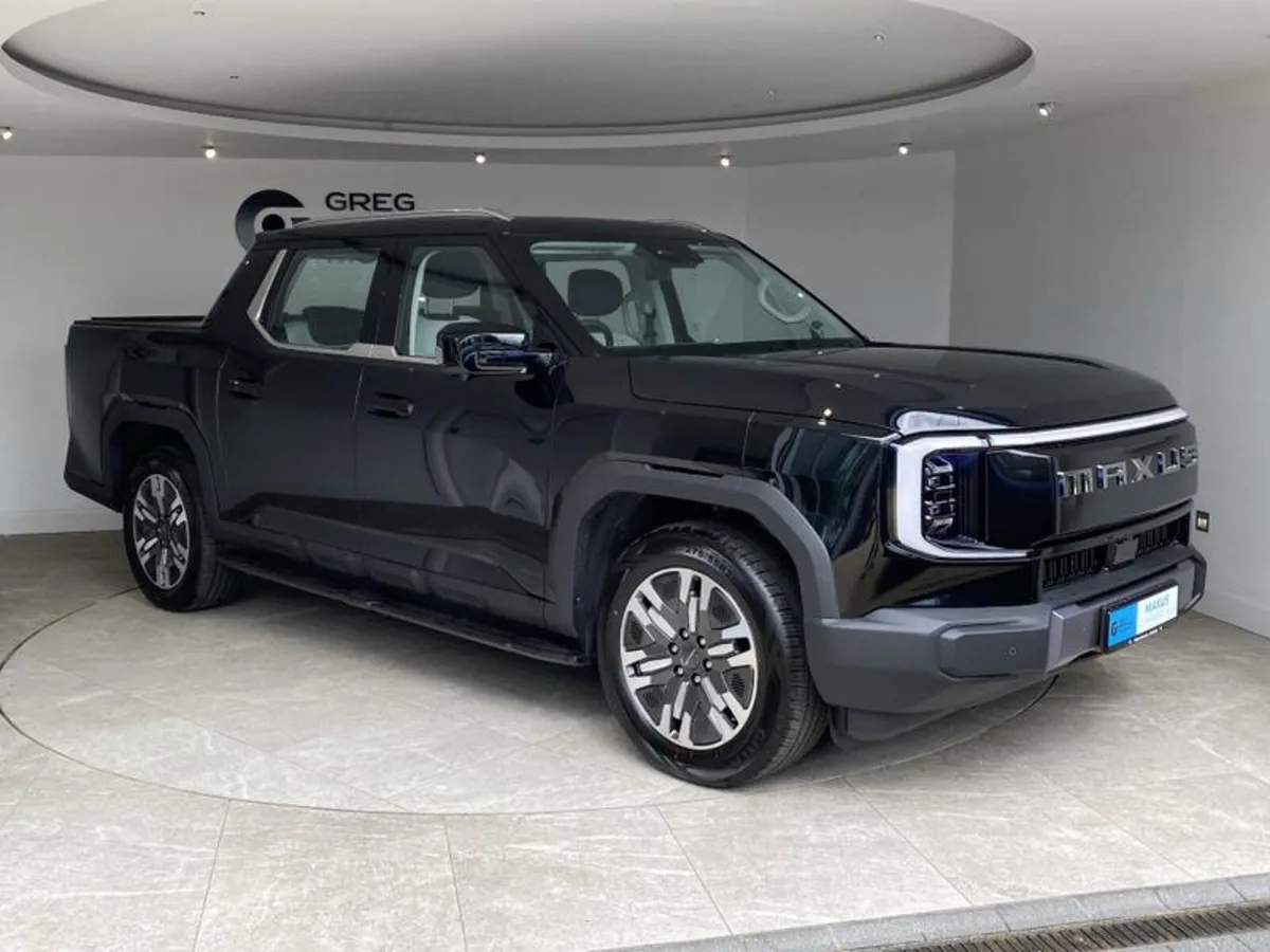Maxus Other E   325kW Premium Double Cab Pickup 10 - Image 1