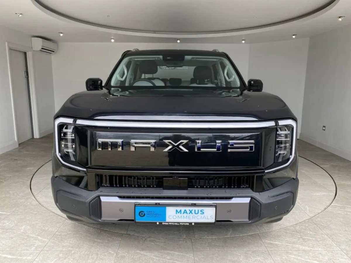 Maxus Other E   325kW Premium Double Cab Pickup 10 - Image 2