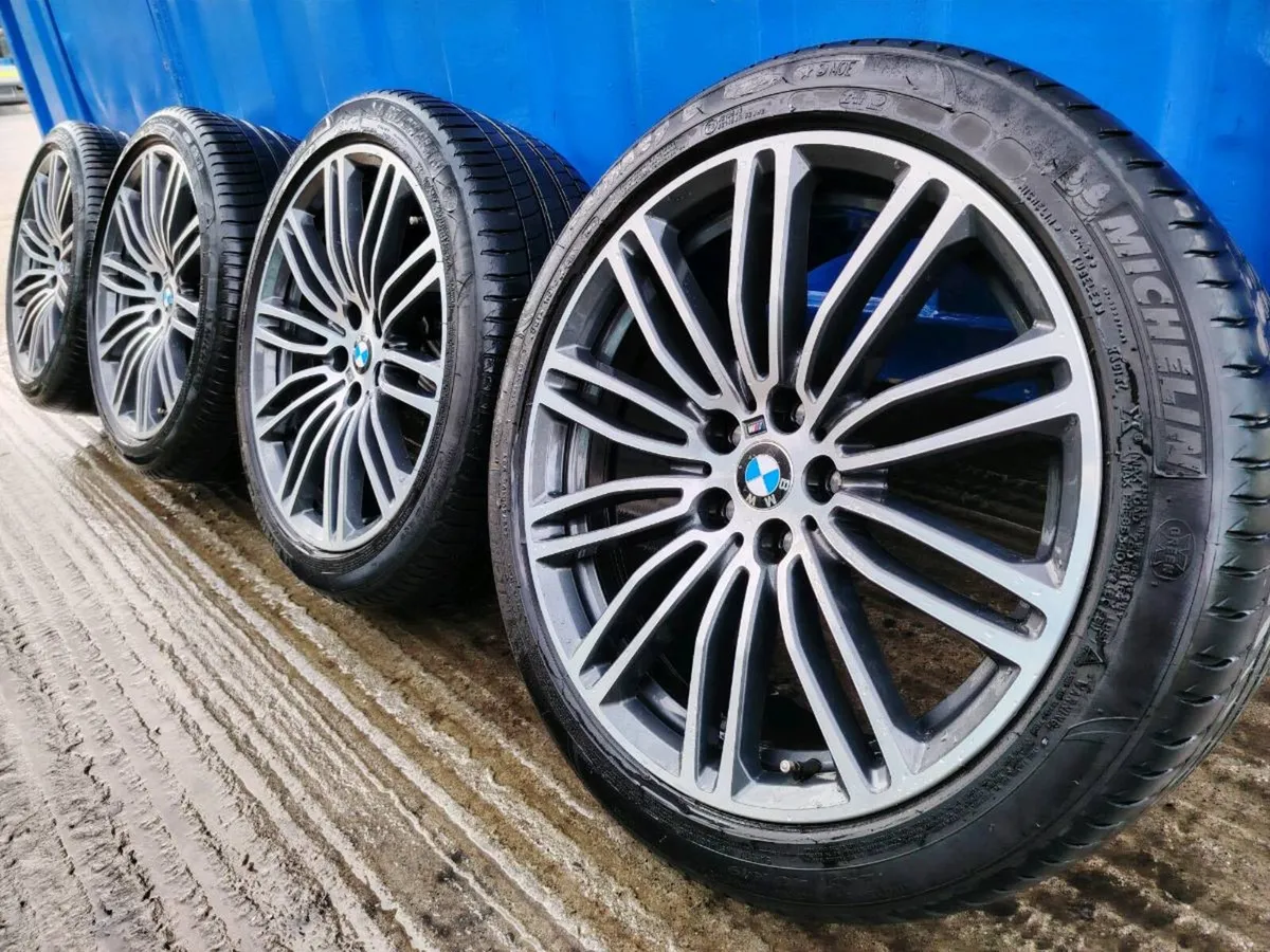 19" BMW 5 series G30 alloys like new - Image 1
