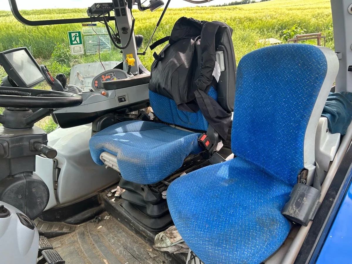 Newholland   T7.210 - Image 4