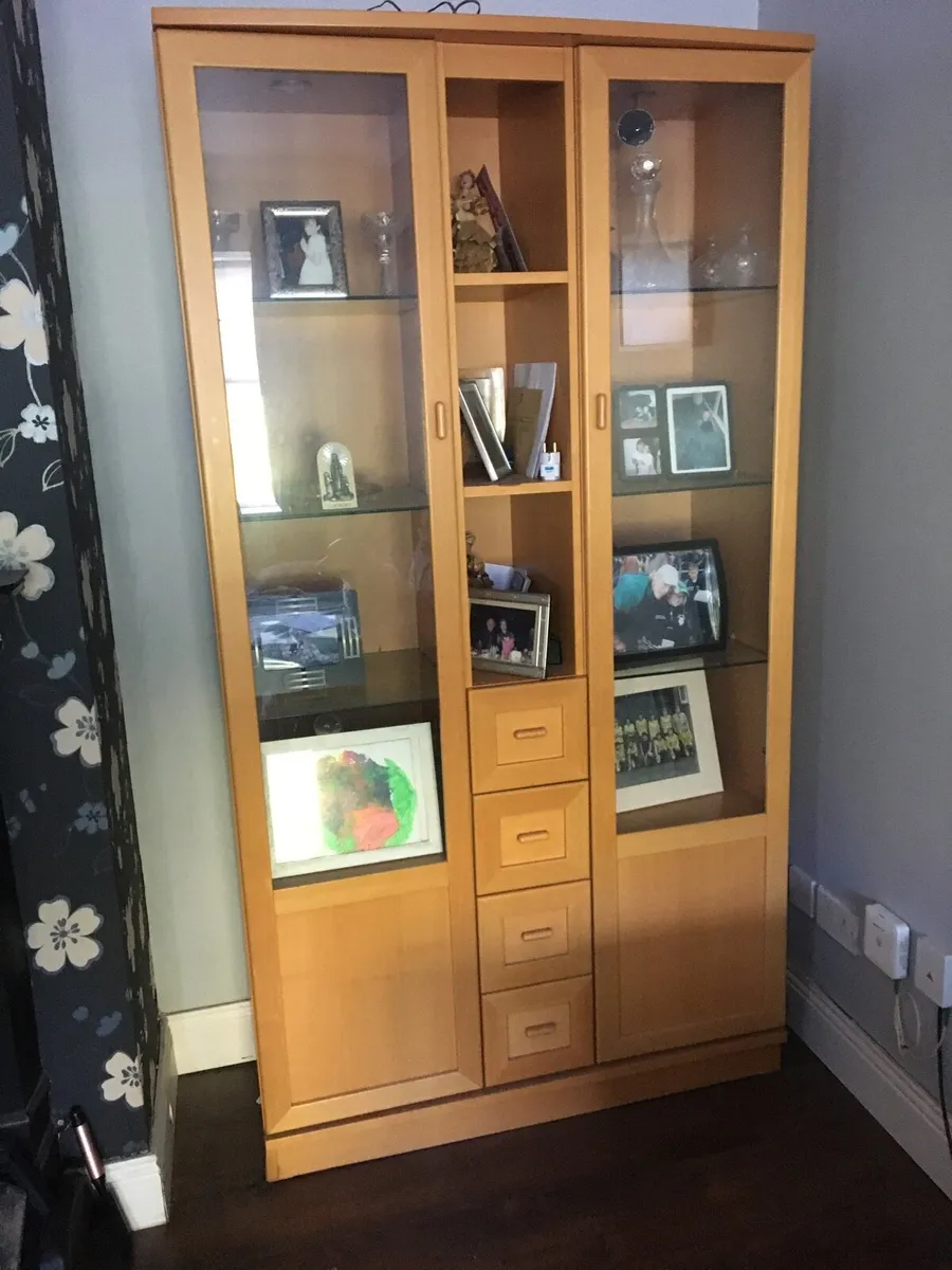 Cabinet - Image 2