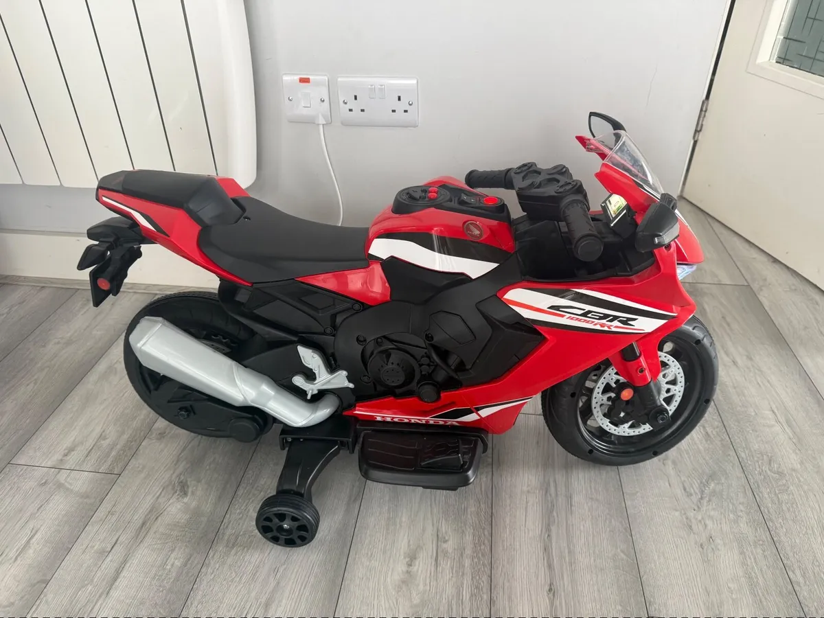 Honda electric ride on - Image 4
