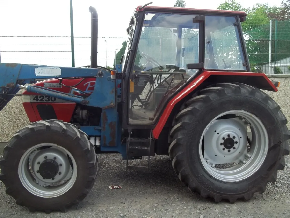 CASE  4230  C/W  TANCO  POWER  LOADER. - Image 1