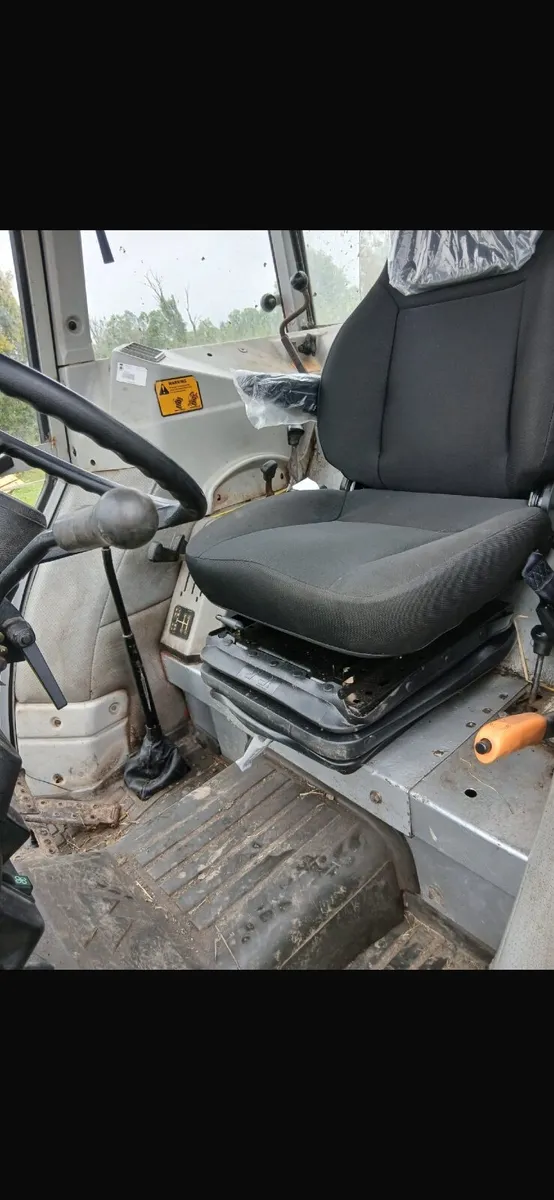 Massey Ferguson - Image 2