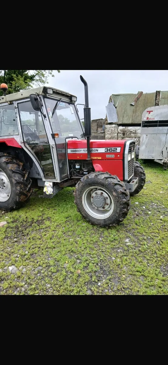 Massey Ferguson - Image 1