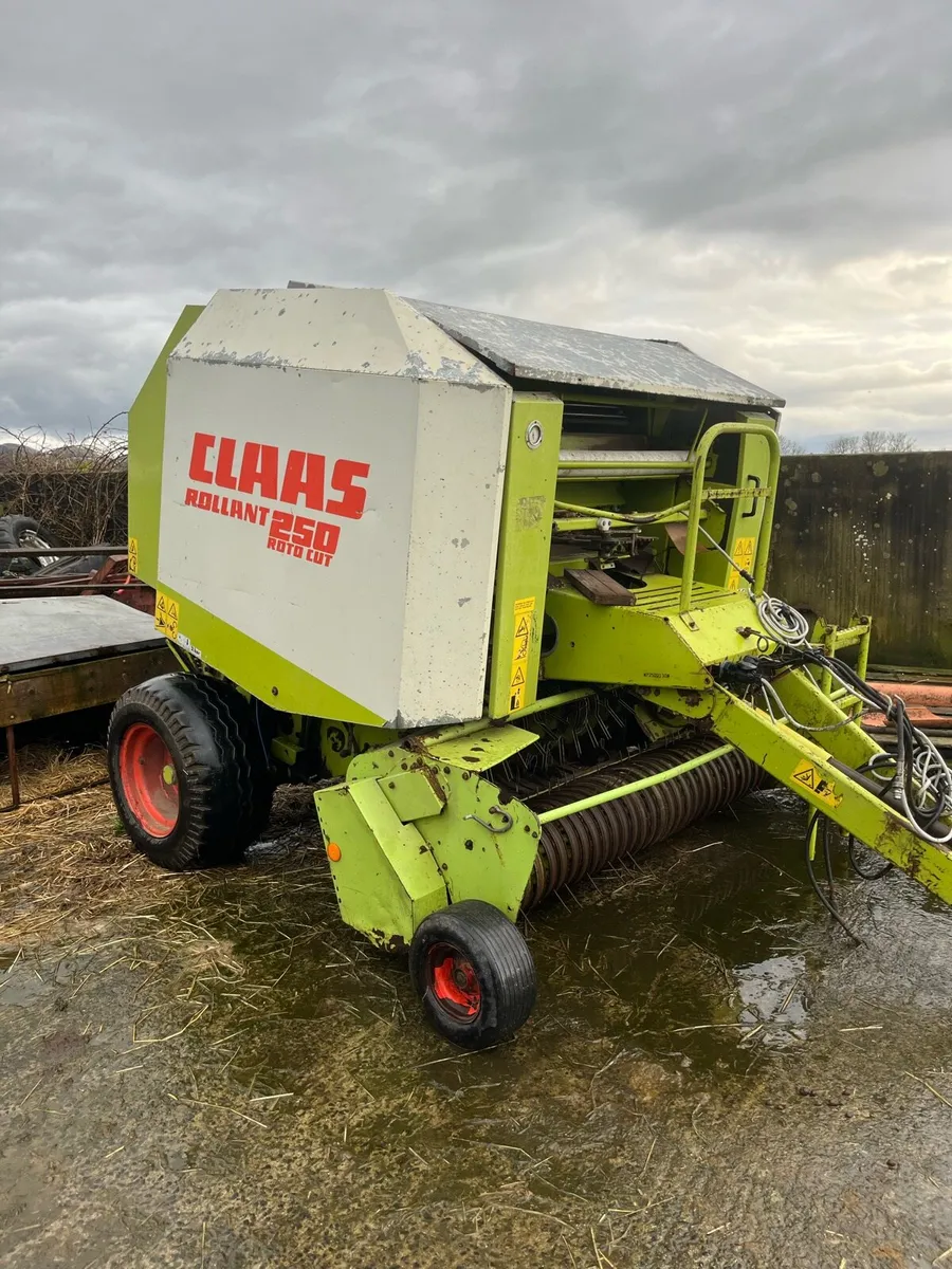 CLAAS Round Baler - Image 1