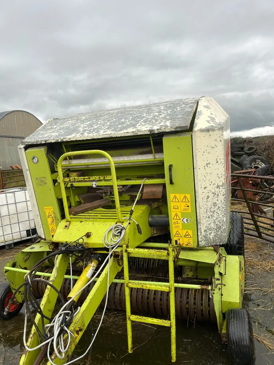 CLAAS Round Baler - Image 2