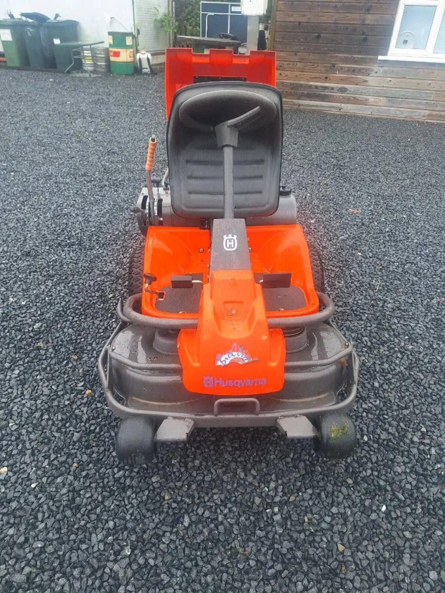 Husqvarna Front Deck Rider - Image 4