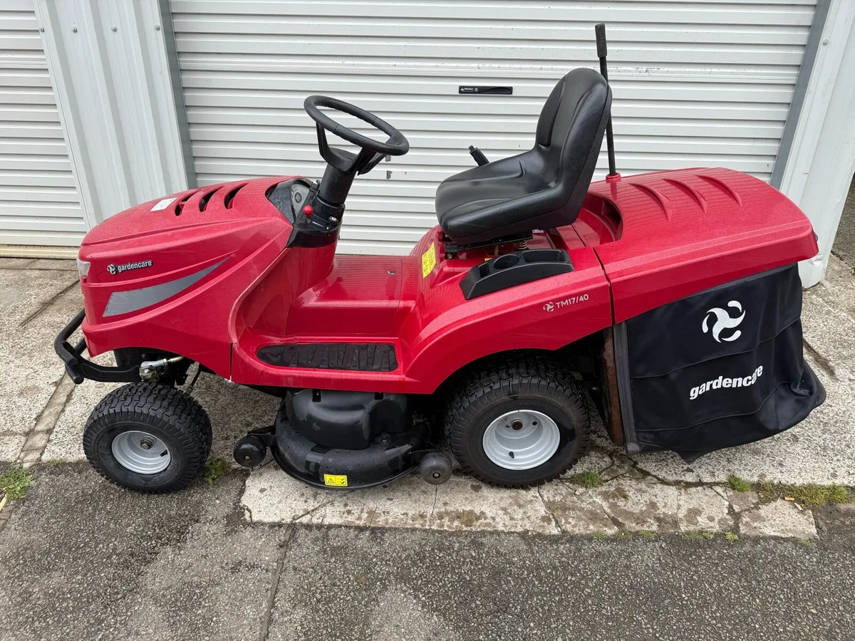 Ride on lawnmower - Image 4