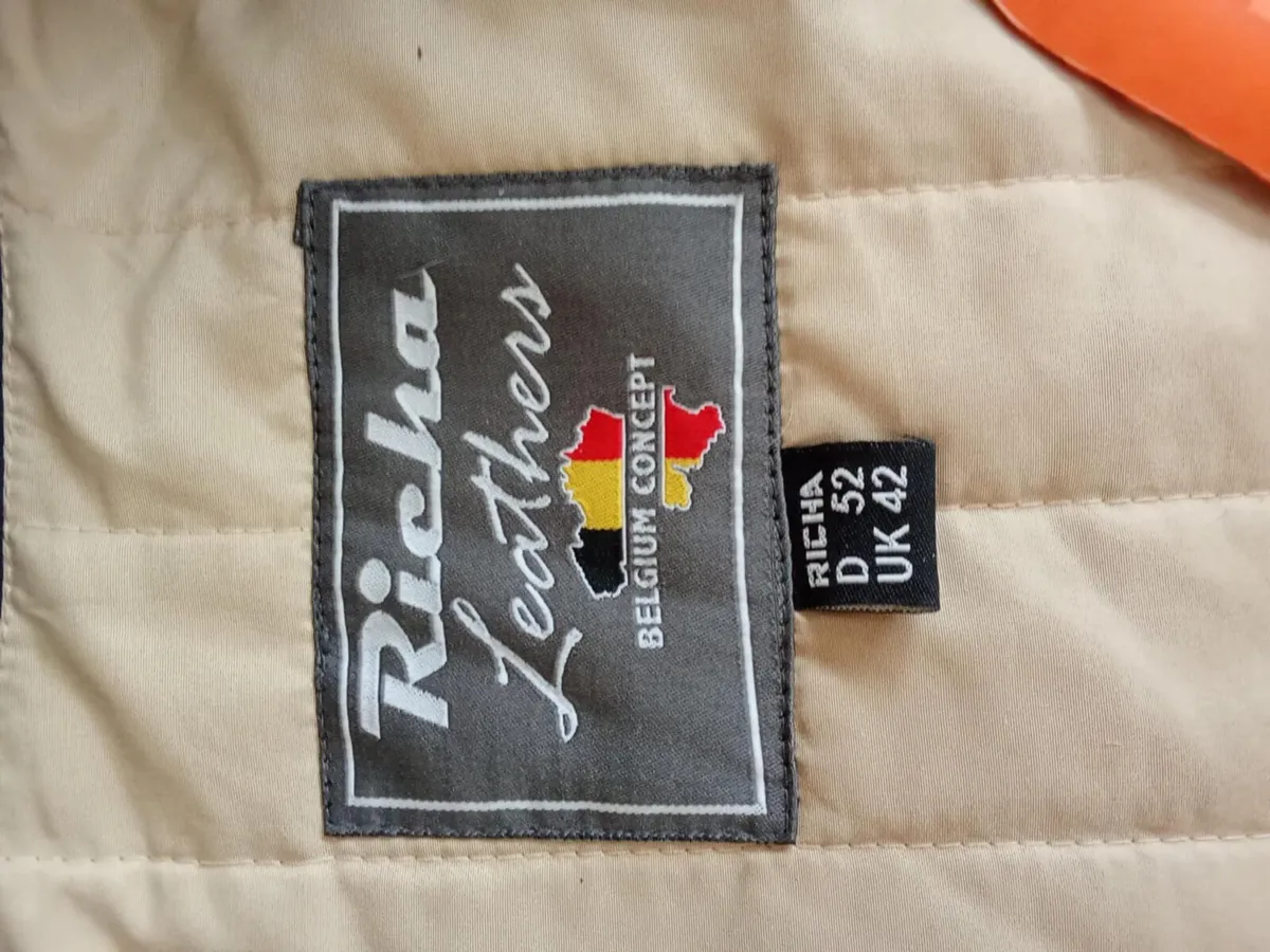 Motorbike jacket - Image 2
