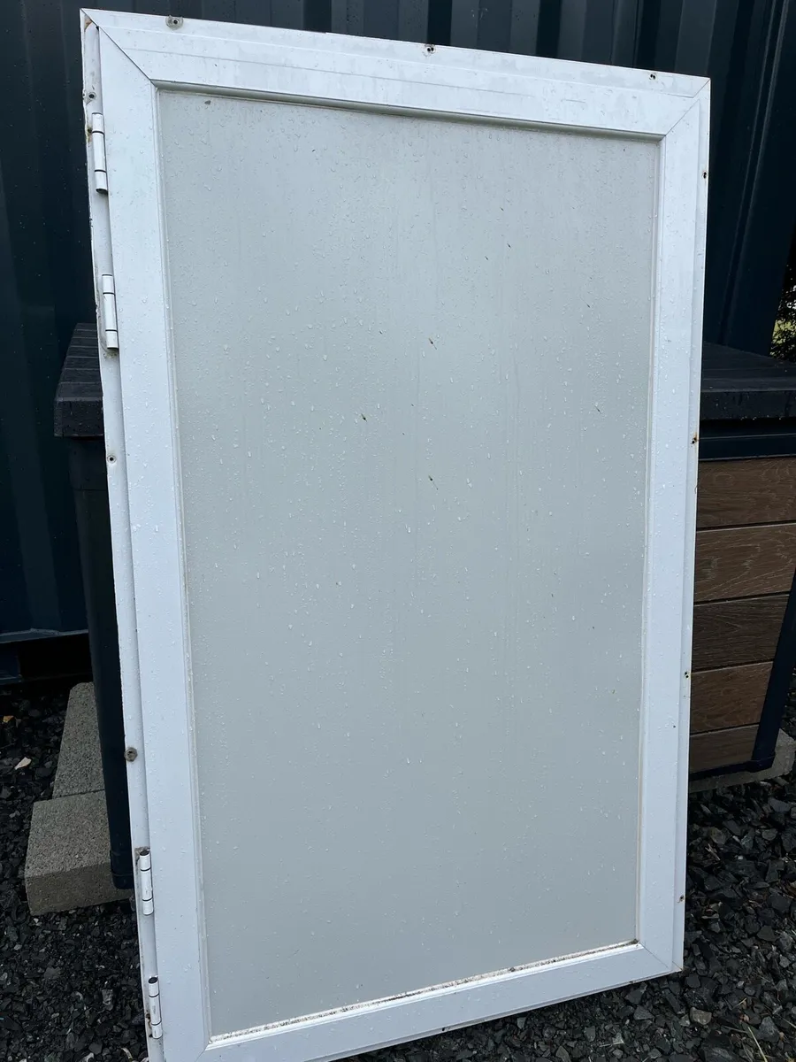 Hatch Window - Image 1