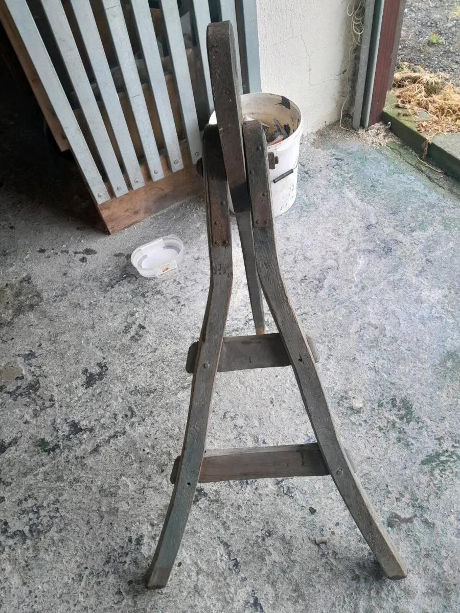 Antique wooden carrage wheel jack - Image 4