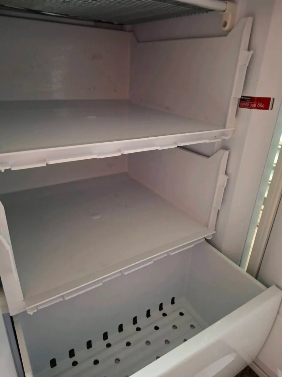 Freezer - Under counter - Image 2