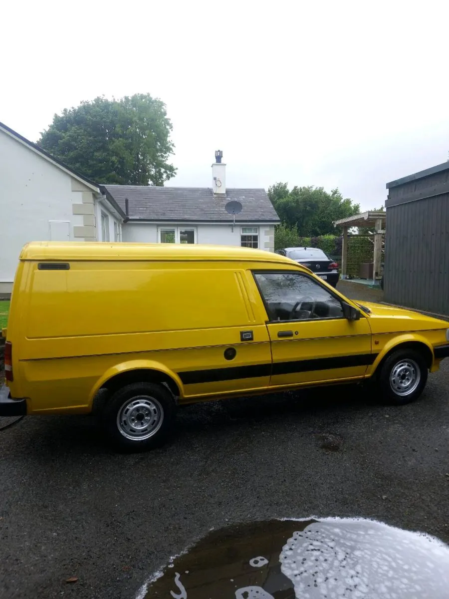 Austin Maestro Van - Image 1