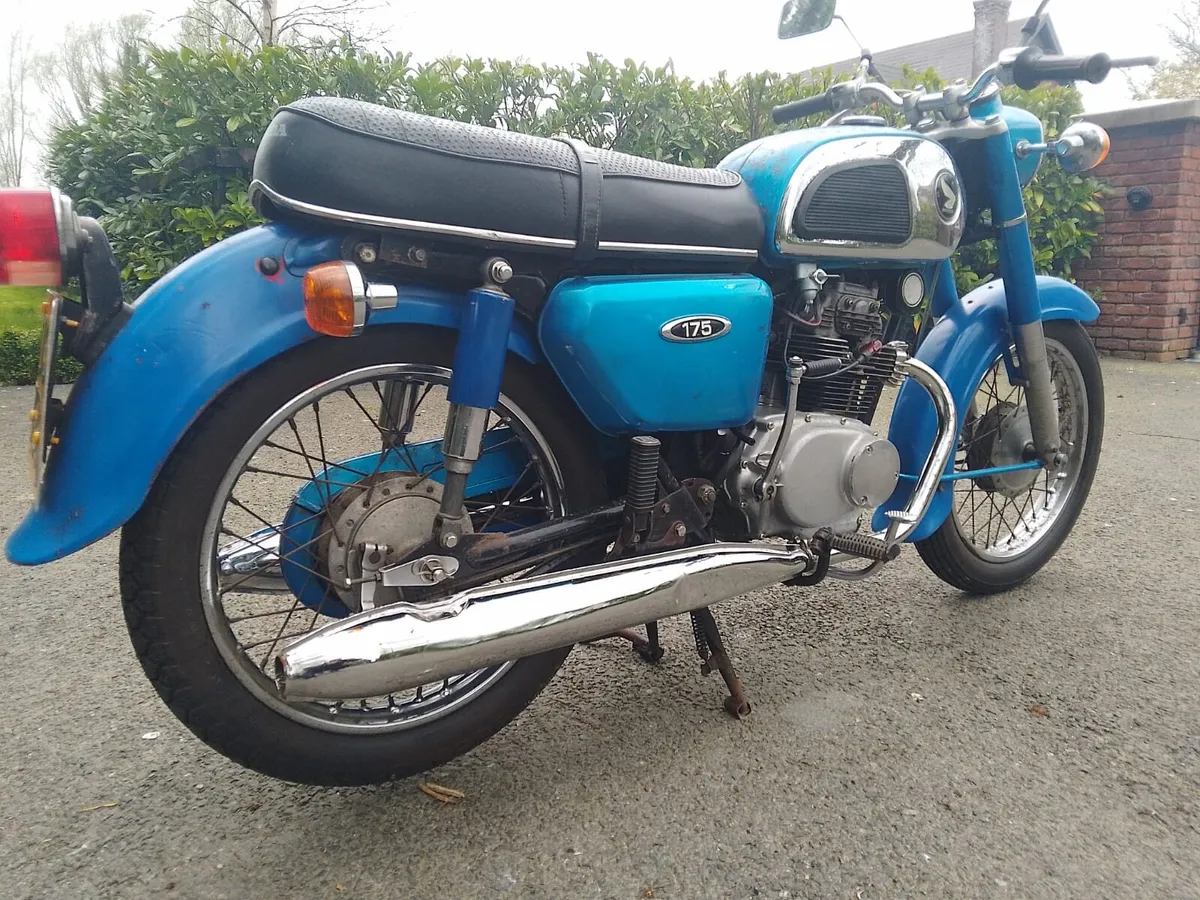 Honda 175  1974 - Image 4