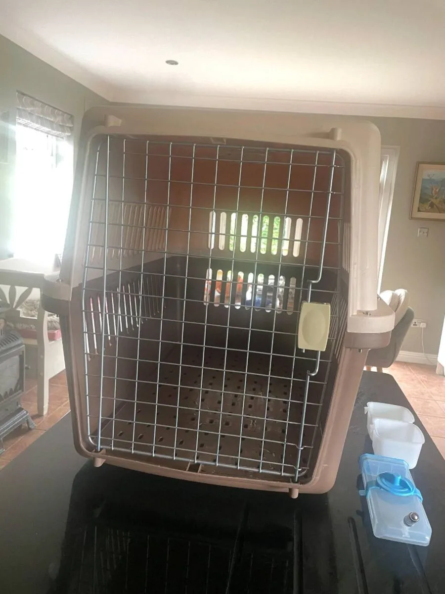 Pet travel cage - Image 1