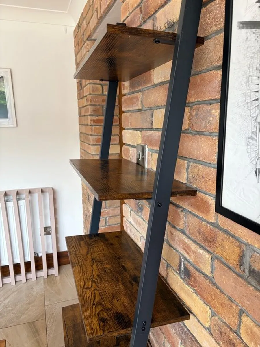 Ladder Shelf - Image 3