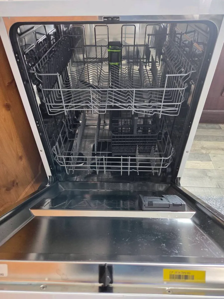 Candy dishwasher - Image 2