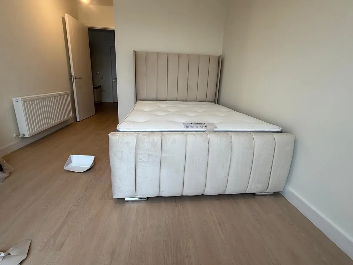 Beds - Image 4