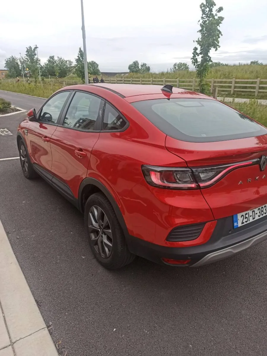 2025 Renault Arkana TCE 140 AUTO - Image 3