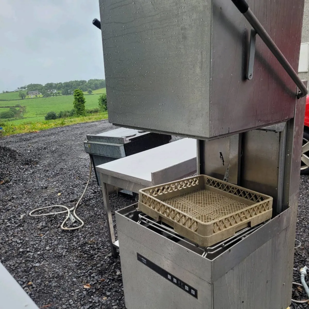 Stainless kitchen - Image 3