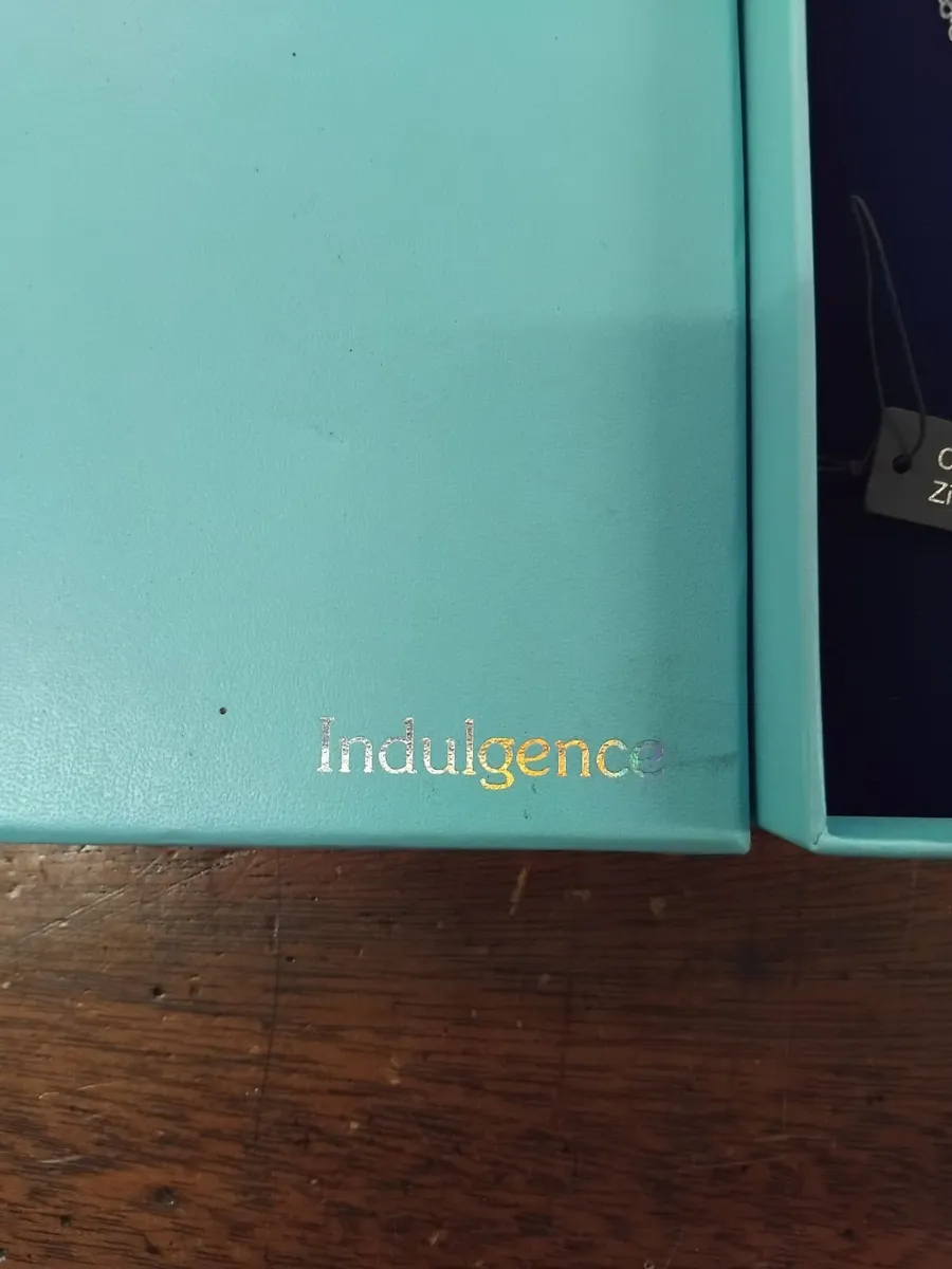 Indulgence Necklace cubic zirconia - Image 3