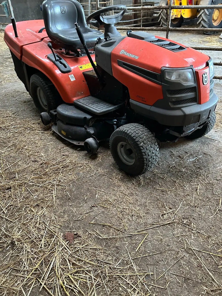 Husqvarna Ride on lawnmower - Image 1