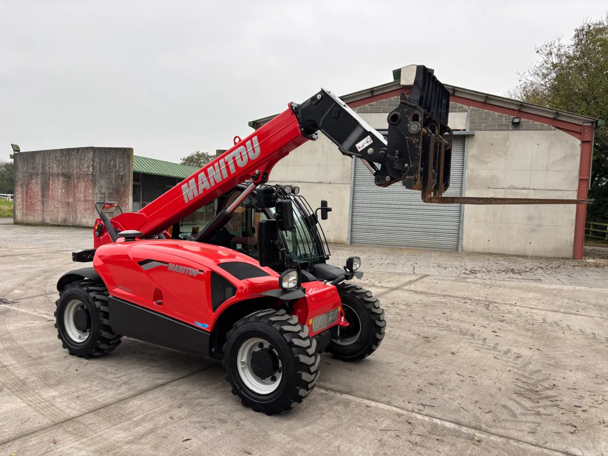 2024 MANITOU  MT625  (832 Hours) - Image 4