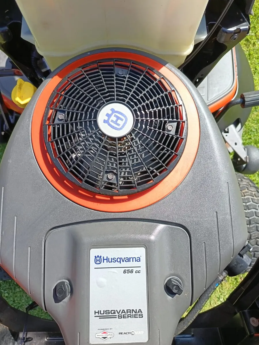 Husqvarna ride on lawnmower - Image 3