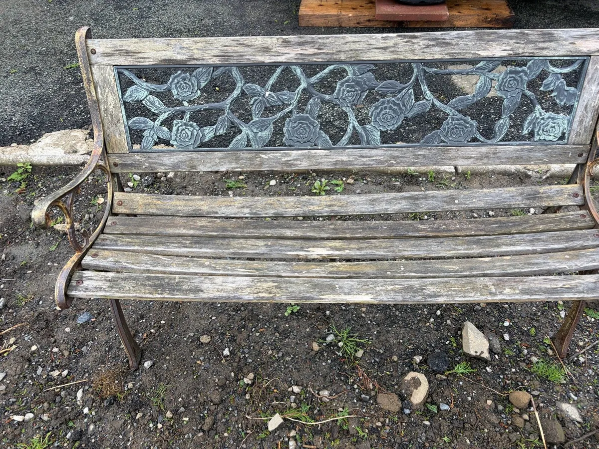 iron bench - Image 2