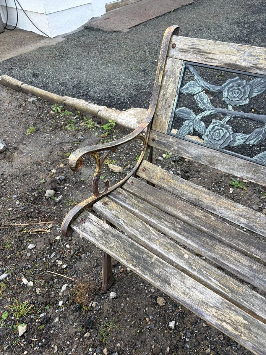 iron bench - Image 4