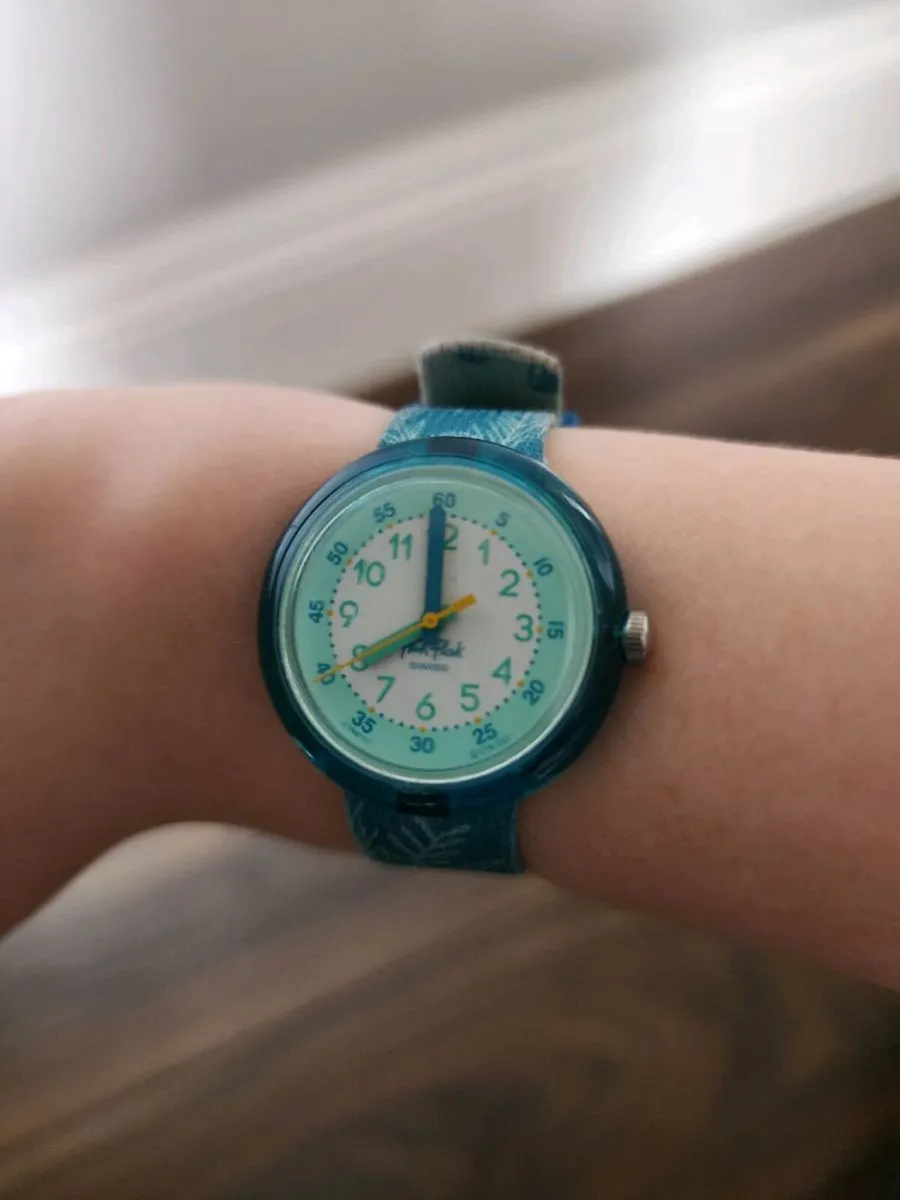 Swatch Flik Flak waterproof kids watch - Image 4