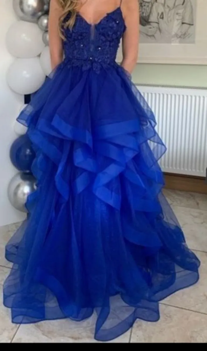 Debs - Image 2