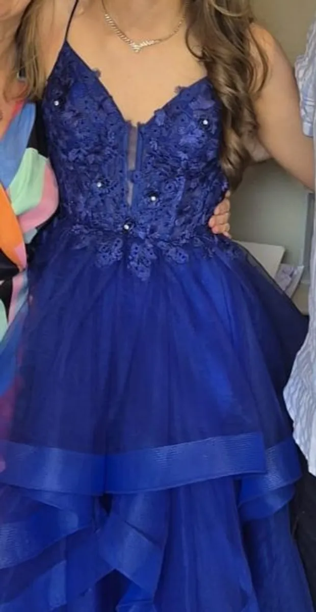 Debs - Image 3