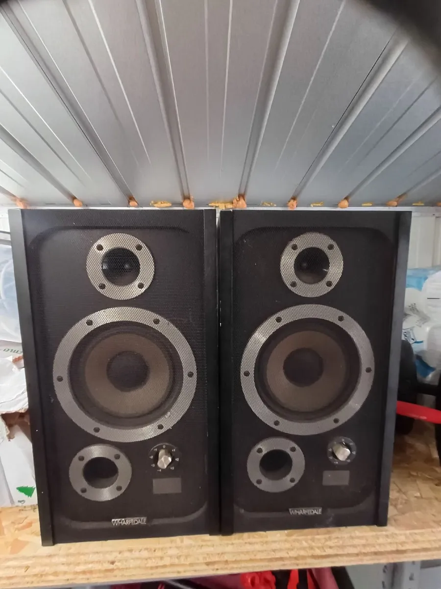 2 Wharfdale stereo speaker's - Image 3