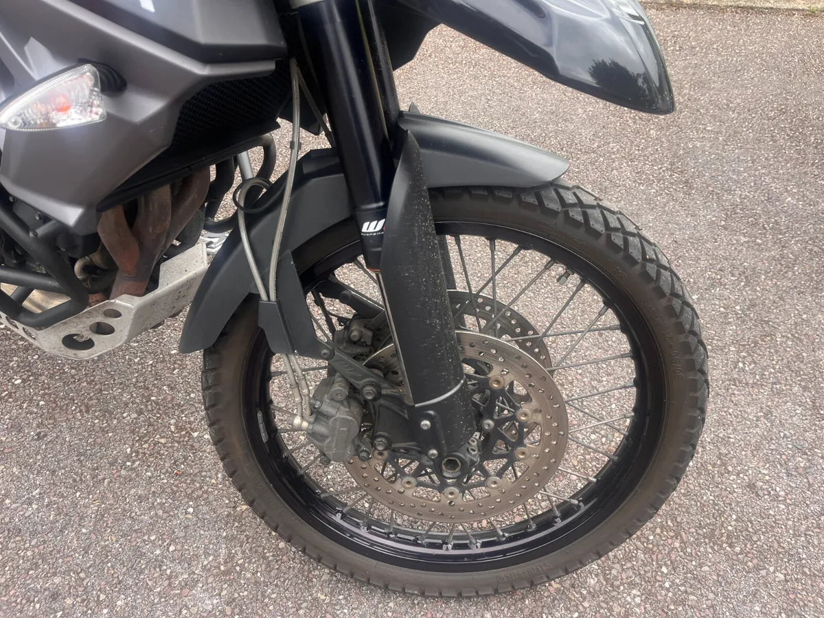 2015 Triumph  Tiger 800 - Image 2