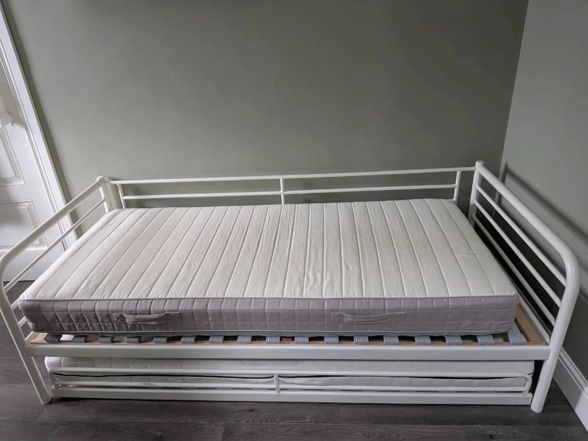 Ikea metal frame day bed - Image 2