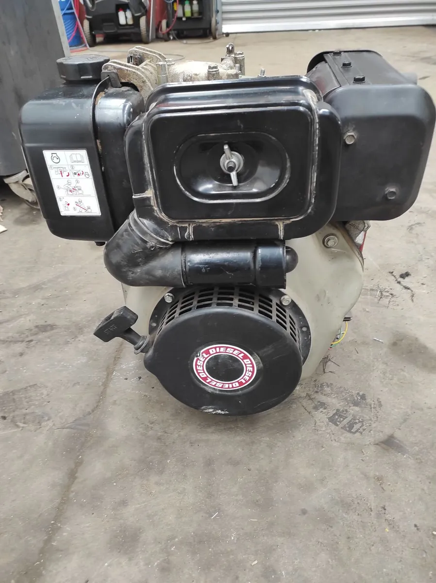 Yanmar L100V engine in good, running condition - Image 2