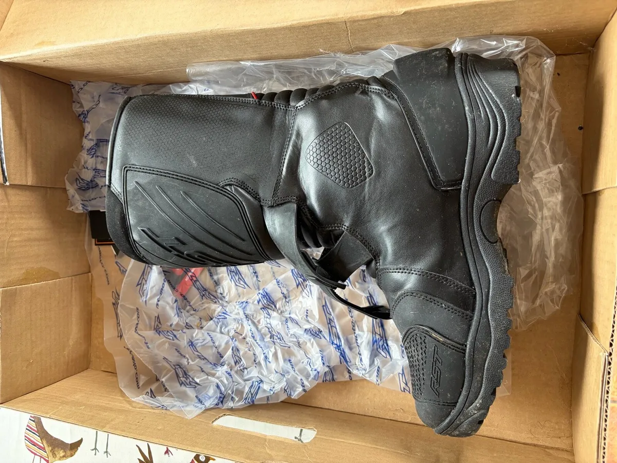 Motorbike boots - Image 2